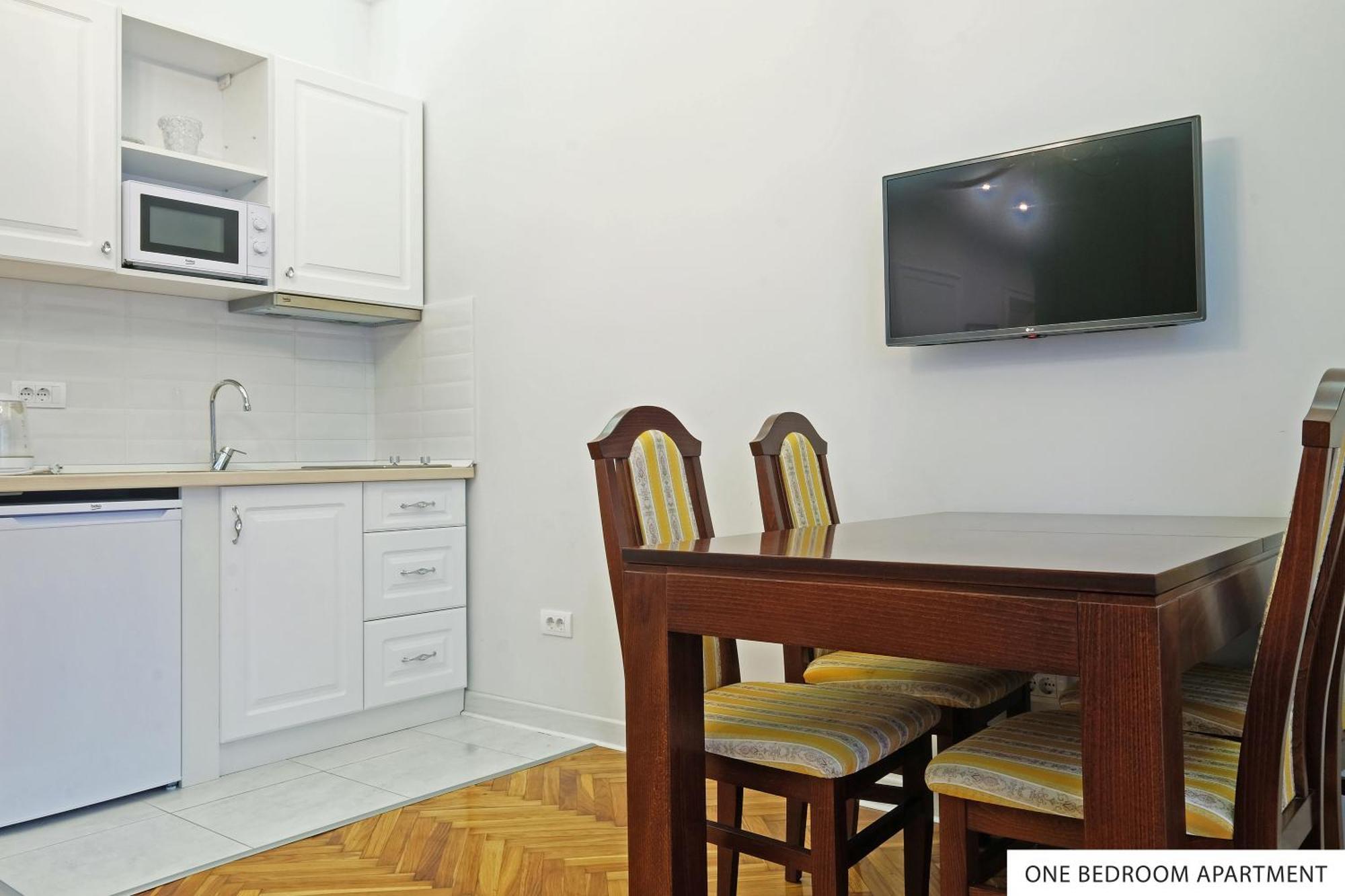 Downtown Belgrade Apartments Bagian luar foto